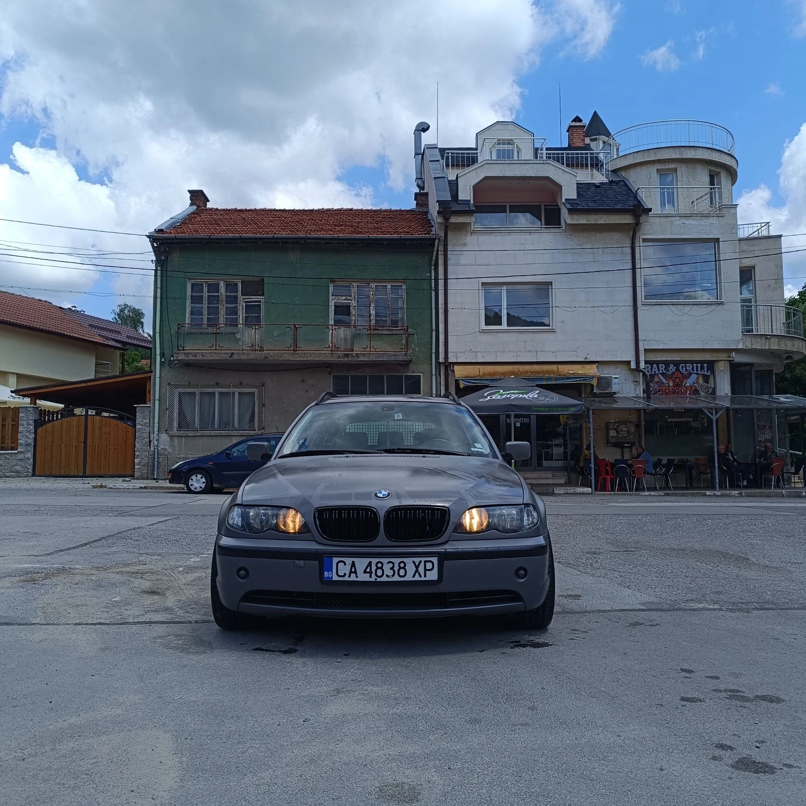 BMW 320, снимка 1