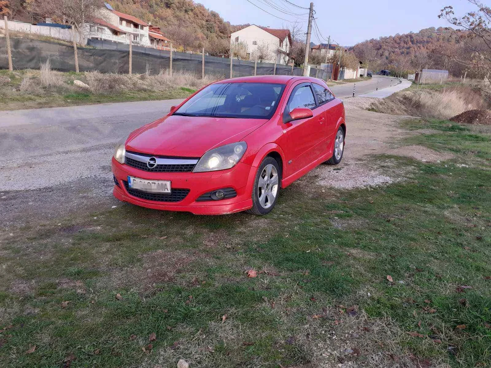 Opel Astra GTC, снимка 1