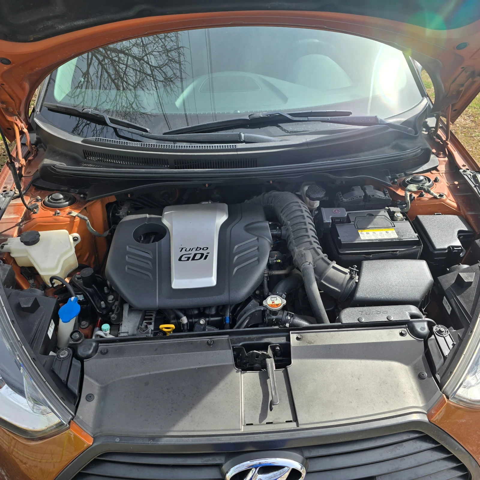 Hyundai Veloster  1.6 Turbo GDI | Mobile.bg   12