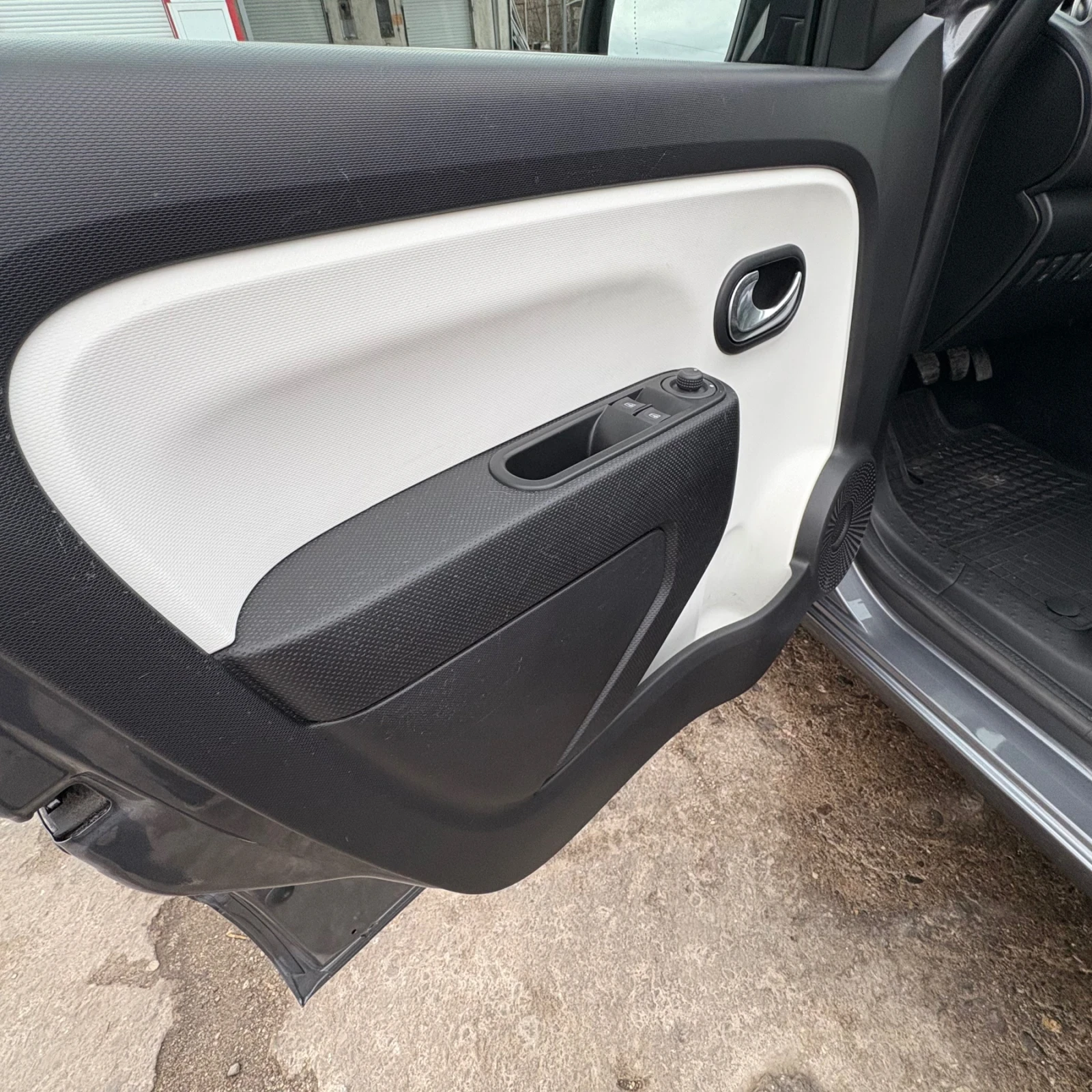 Renault Twingo 0.9 TCe | Mobile.bg   12