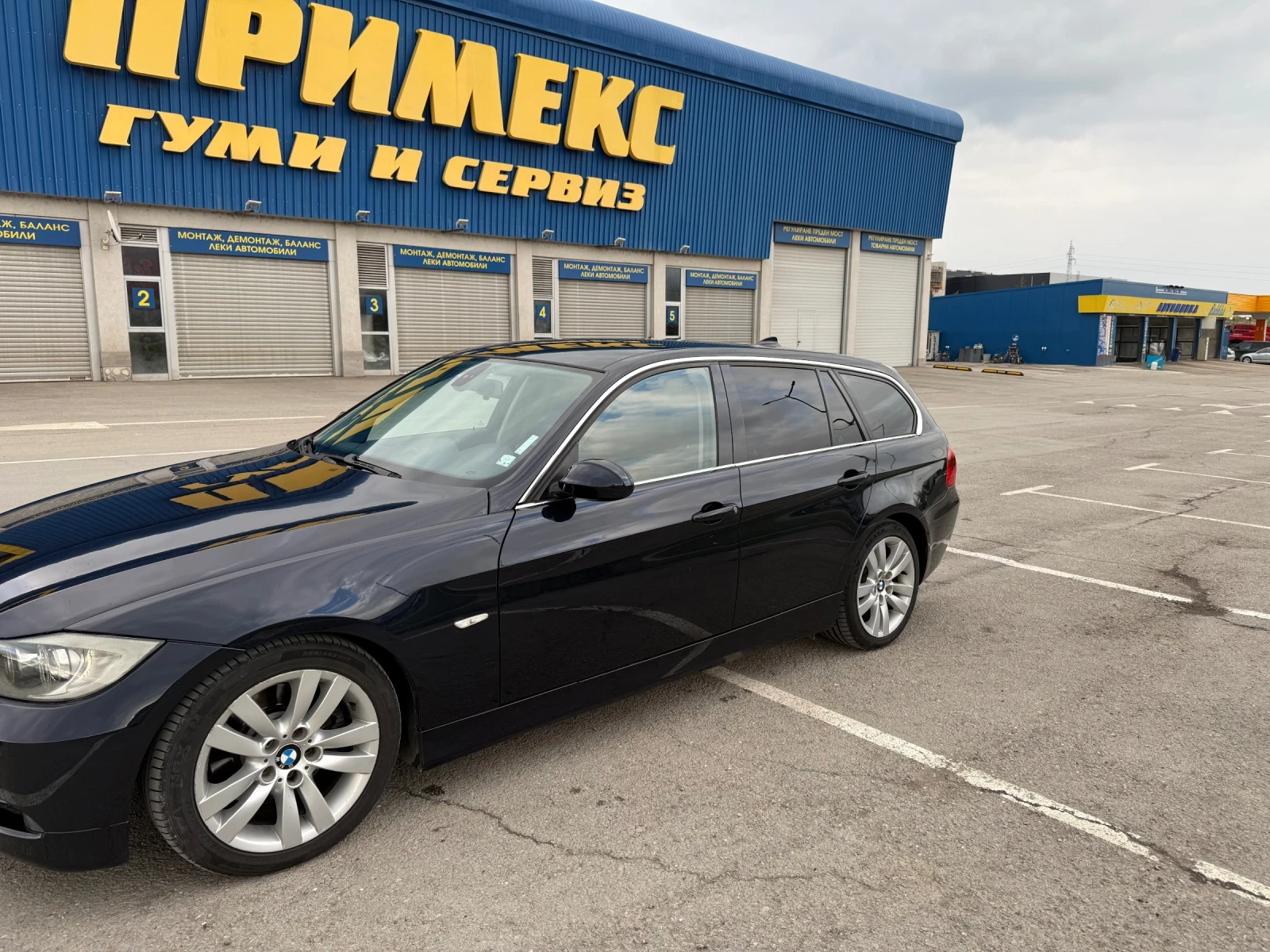 BMW 330 3.0д кожа рекаро нави автомат - изображение 5