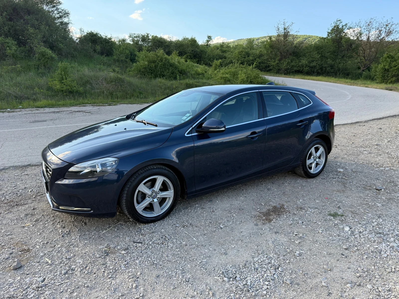 Volvo V40 1.6D2 Momentum  - изображение 3