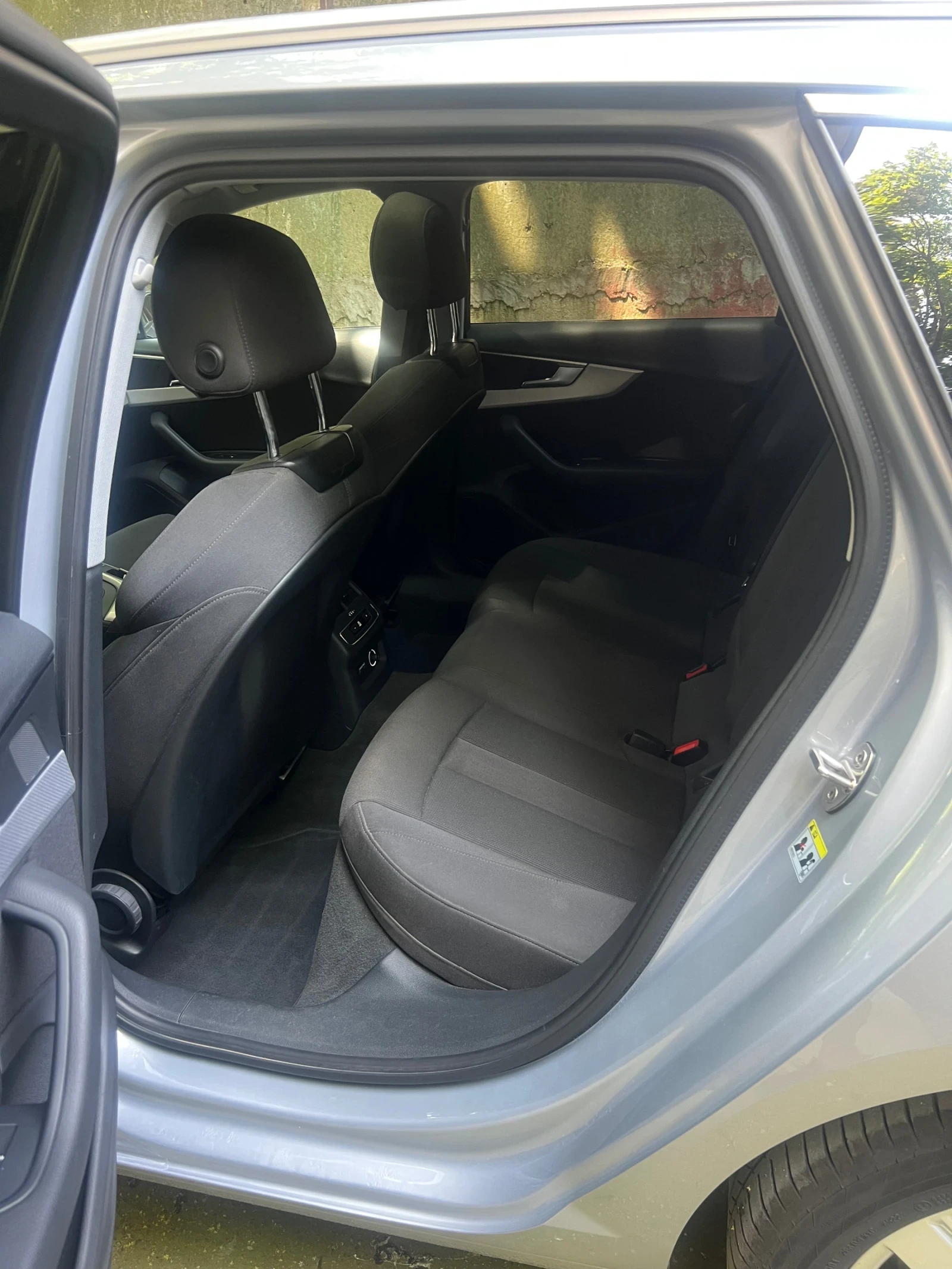 Audi A4 Avant 35 TFSI - изображение 9