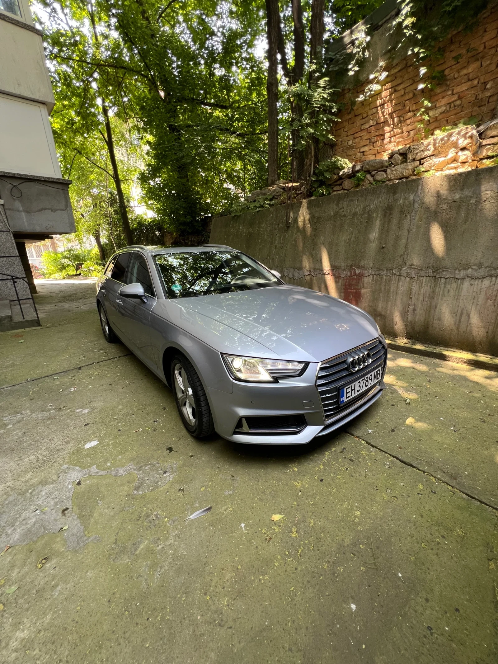 Audi A4 Avant 35 TFSI - изображение 4