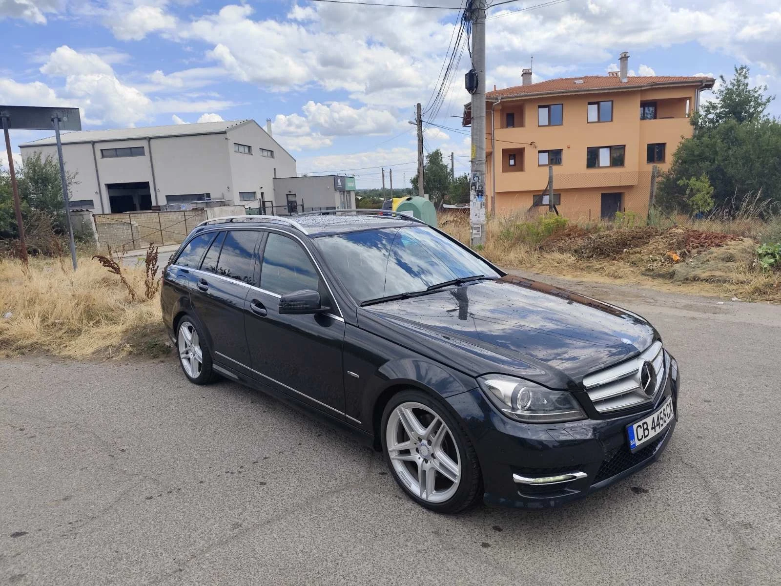 Mercedes-Benz C 300 AMG/DISTRONIC/4-MATIC/TOP - изображение 2