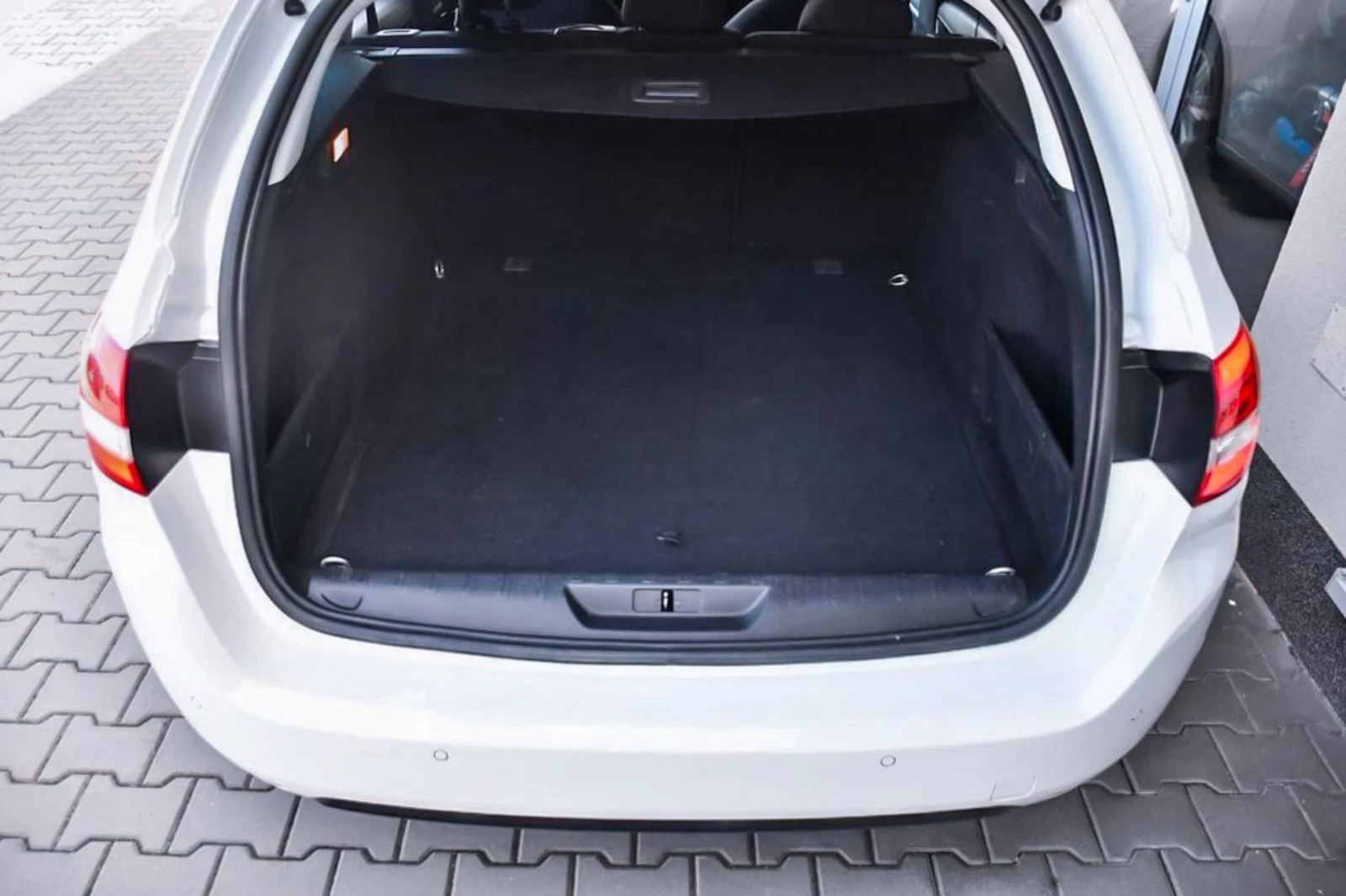 Peugeot 308 1.5 HDI - изображение 8