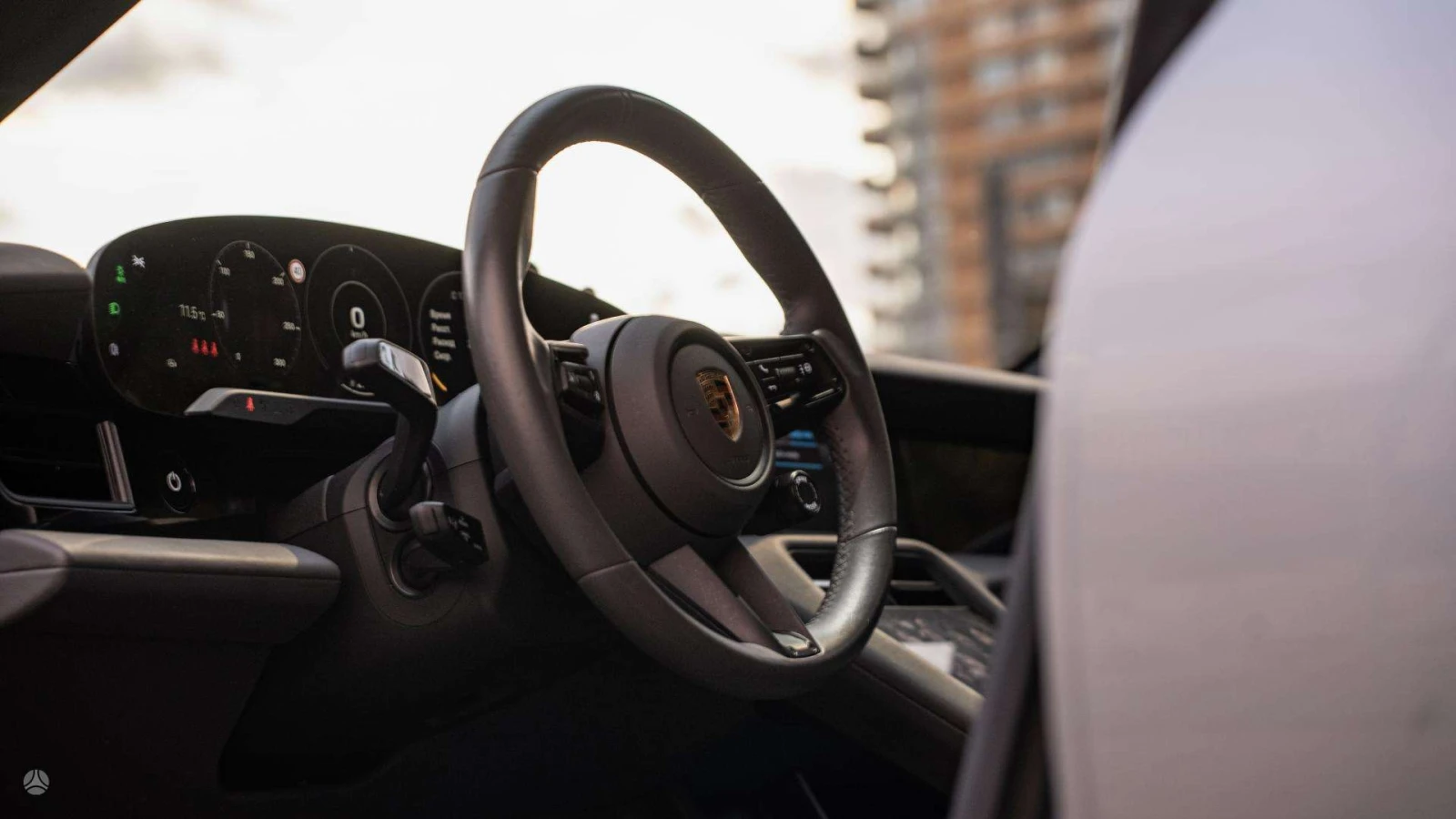 Porsche Taycan 4S Sport Chrono | Mobile.bg   7