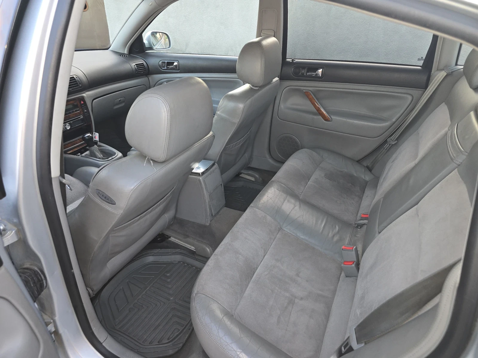 VW Passat  - изображение 4