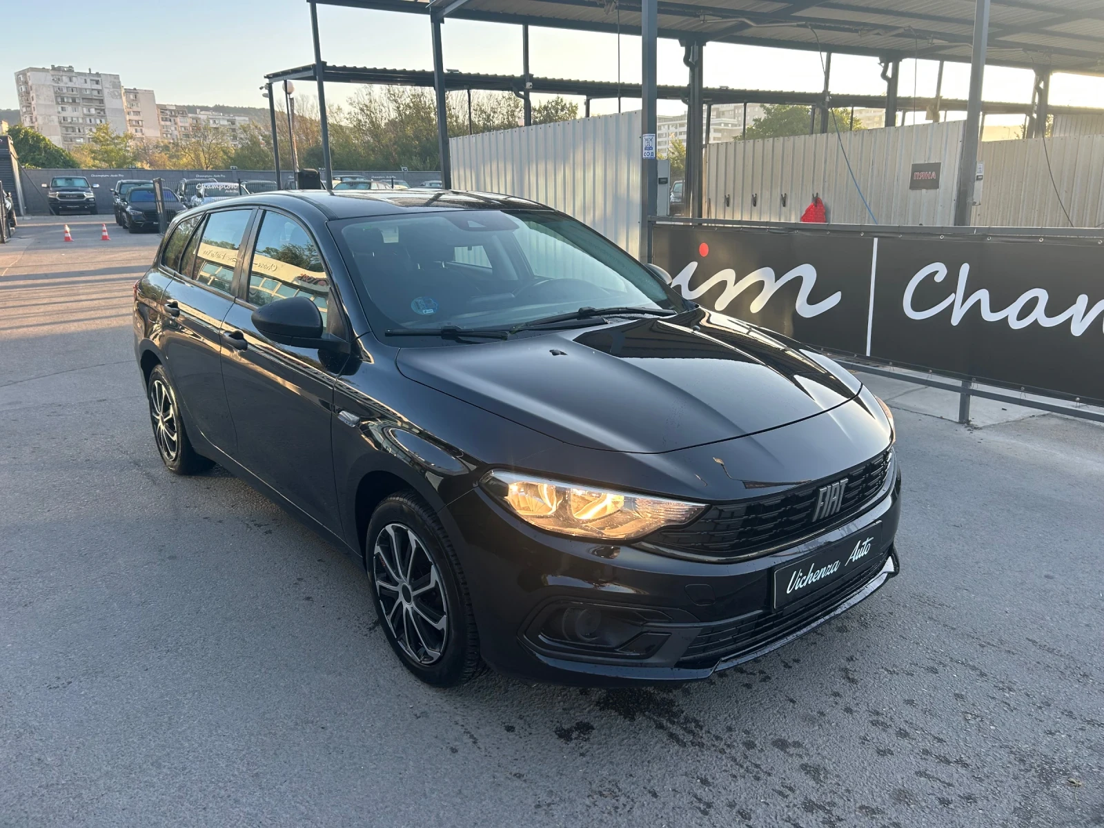 Fiat Tipo Fiat Tipo-1.5T Hybrid Аvtomat-130ksna 52000km Real - изображение 3