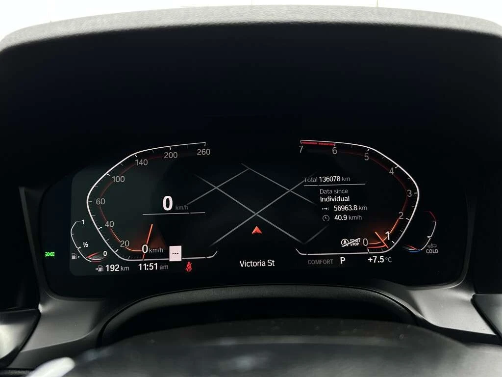 BMW 330 * xDrive * CARFAX * ���� �� �� | Mobile.bg � ����������� 13