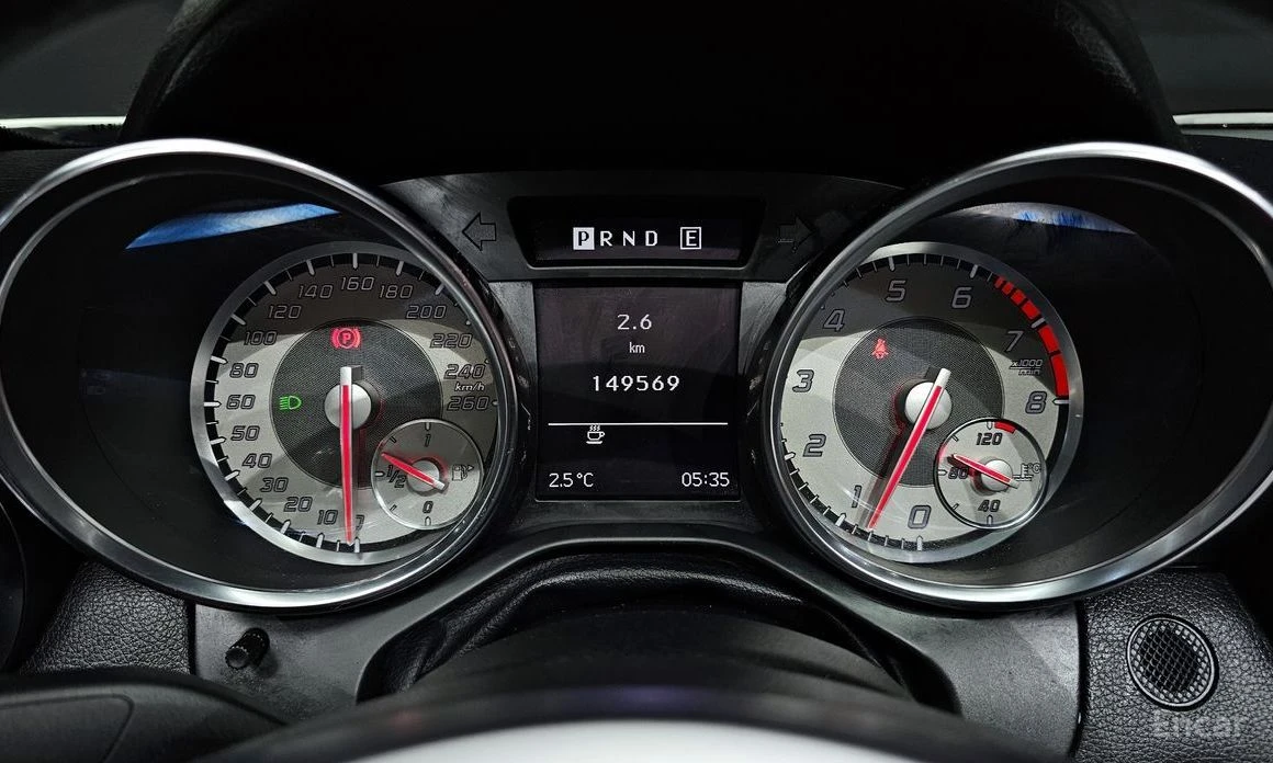 Mercedes-Benz SLK  - изображение 8