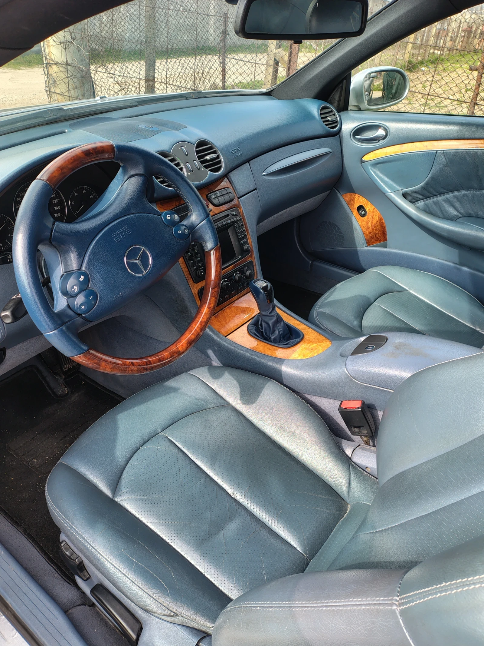 Mercedes-Benz CLK 270 CDI, снимка 7 - Автомобили и джипове - 53865823