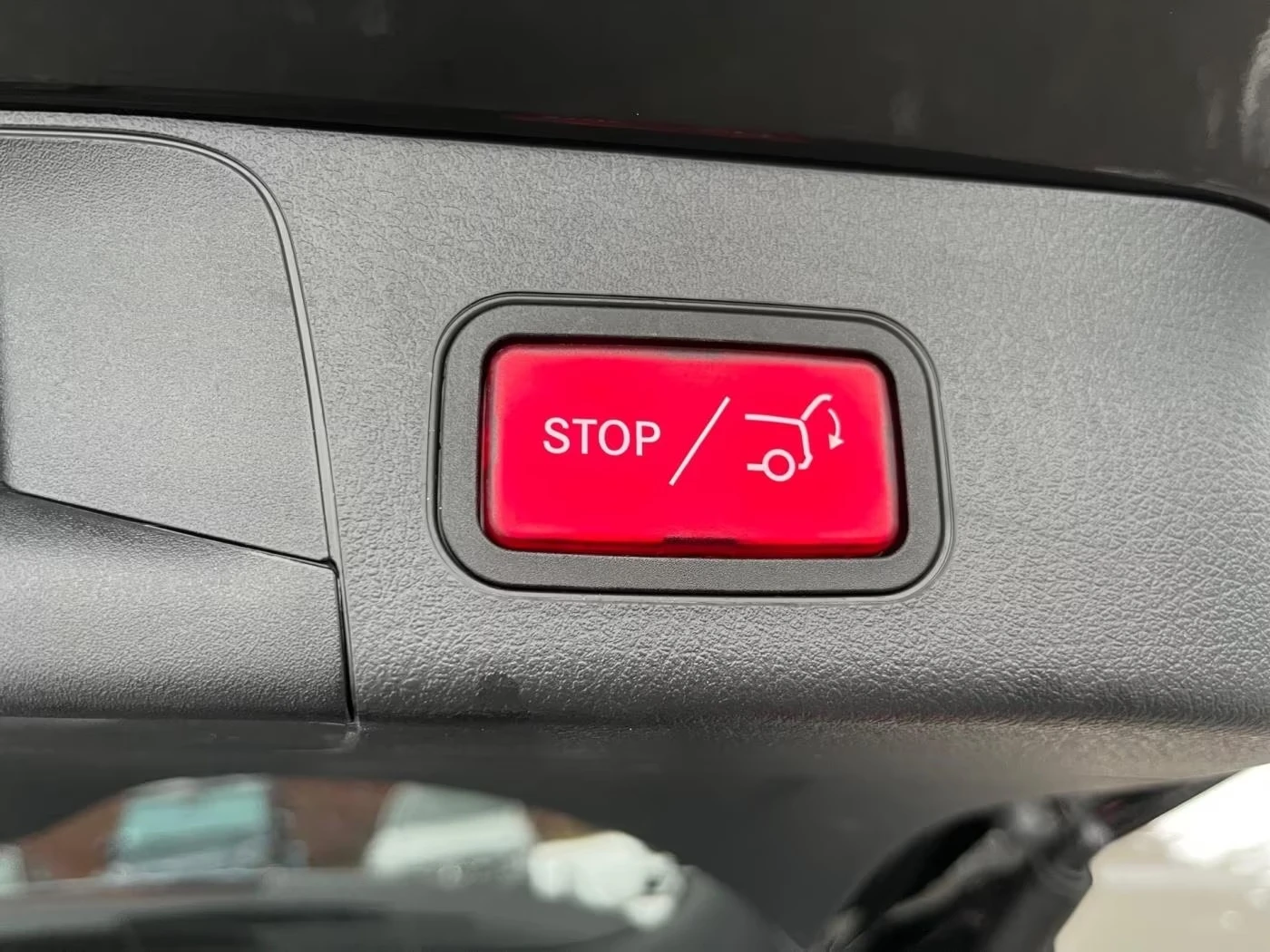 Mercedes-Benz EQB 350/AMG/4-MATIC/FACELIFT/CAMERA/LED/, снимка 15 - Автомобили и джипове - 53950884