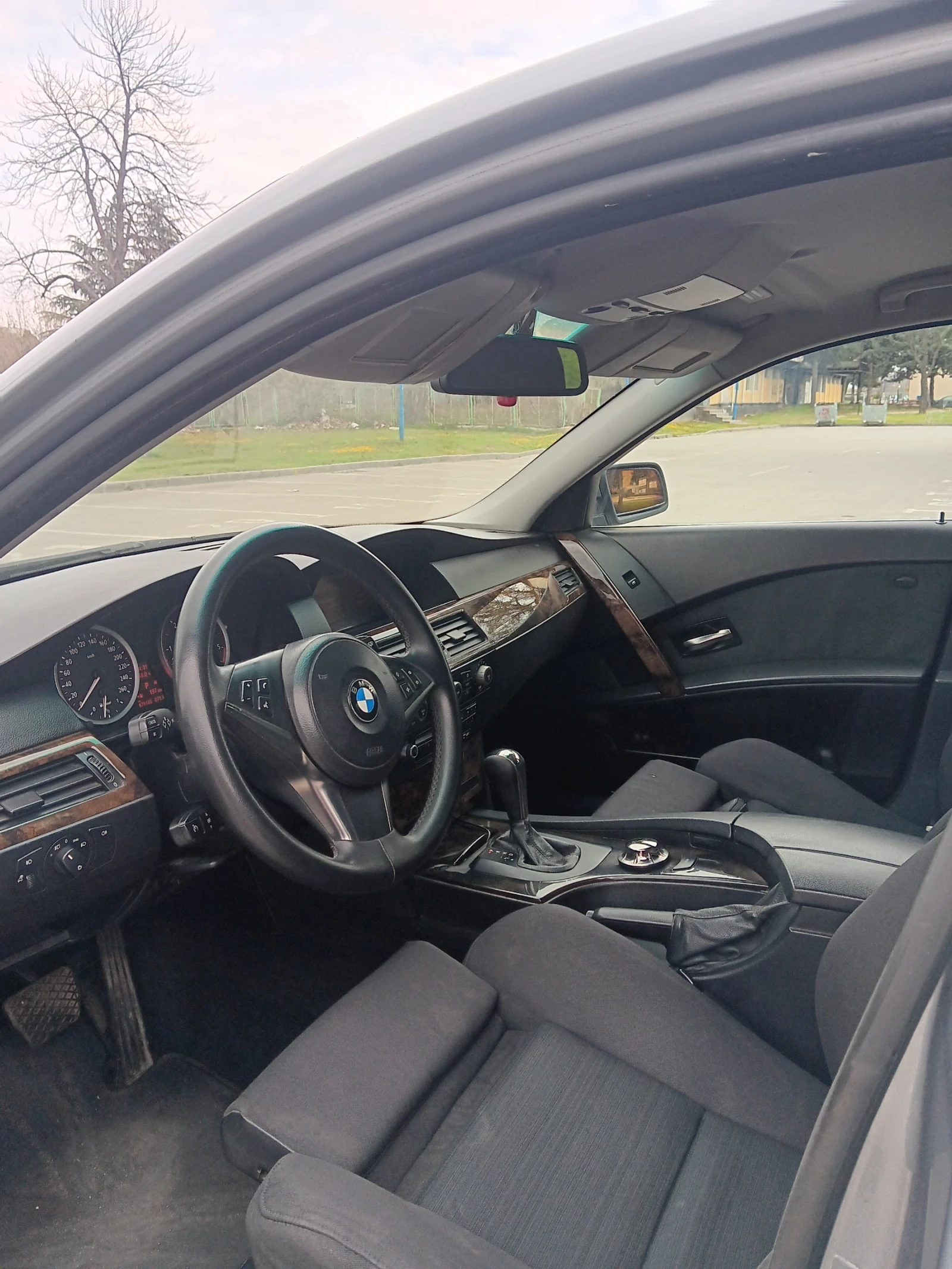 BMW 530, снимка 7 - Автомобили и джипове - 54110553