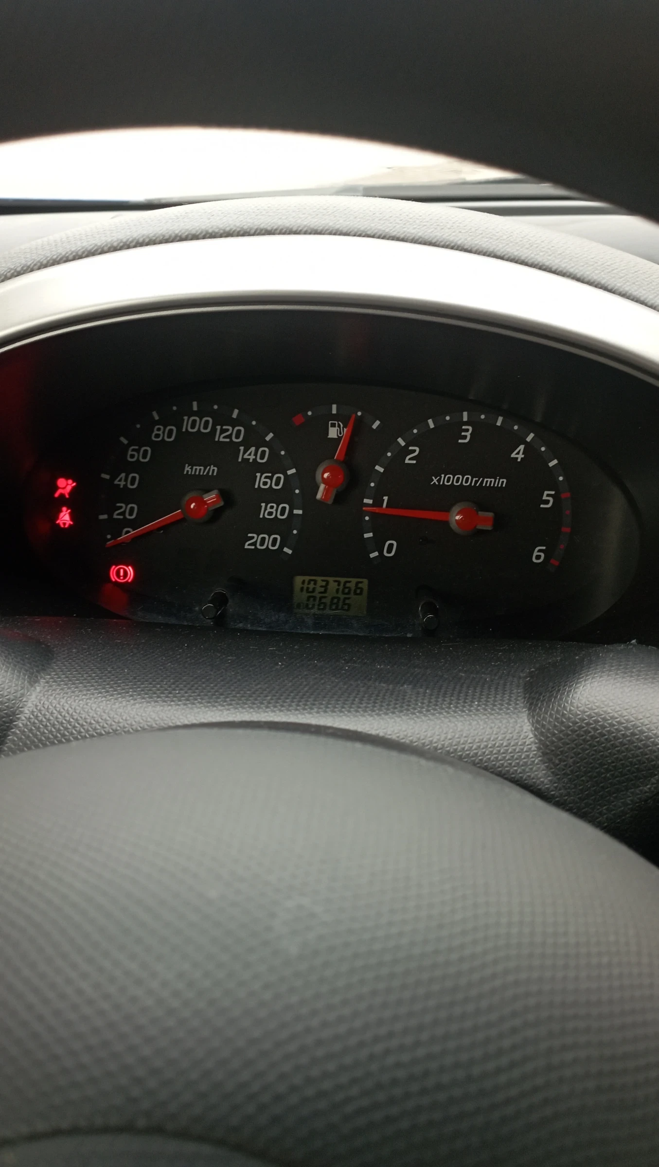 Nissan Micra, снимка 8 - Автомобили и джипове - 54222193