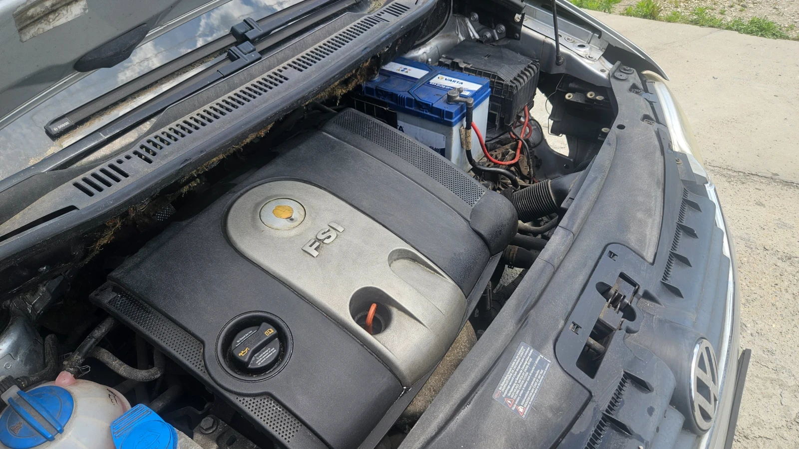 VW Touran 1.6i klima .7места, снимка 8 - Автомобили и джипове - 54676480