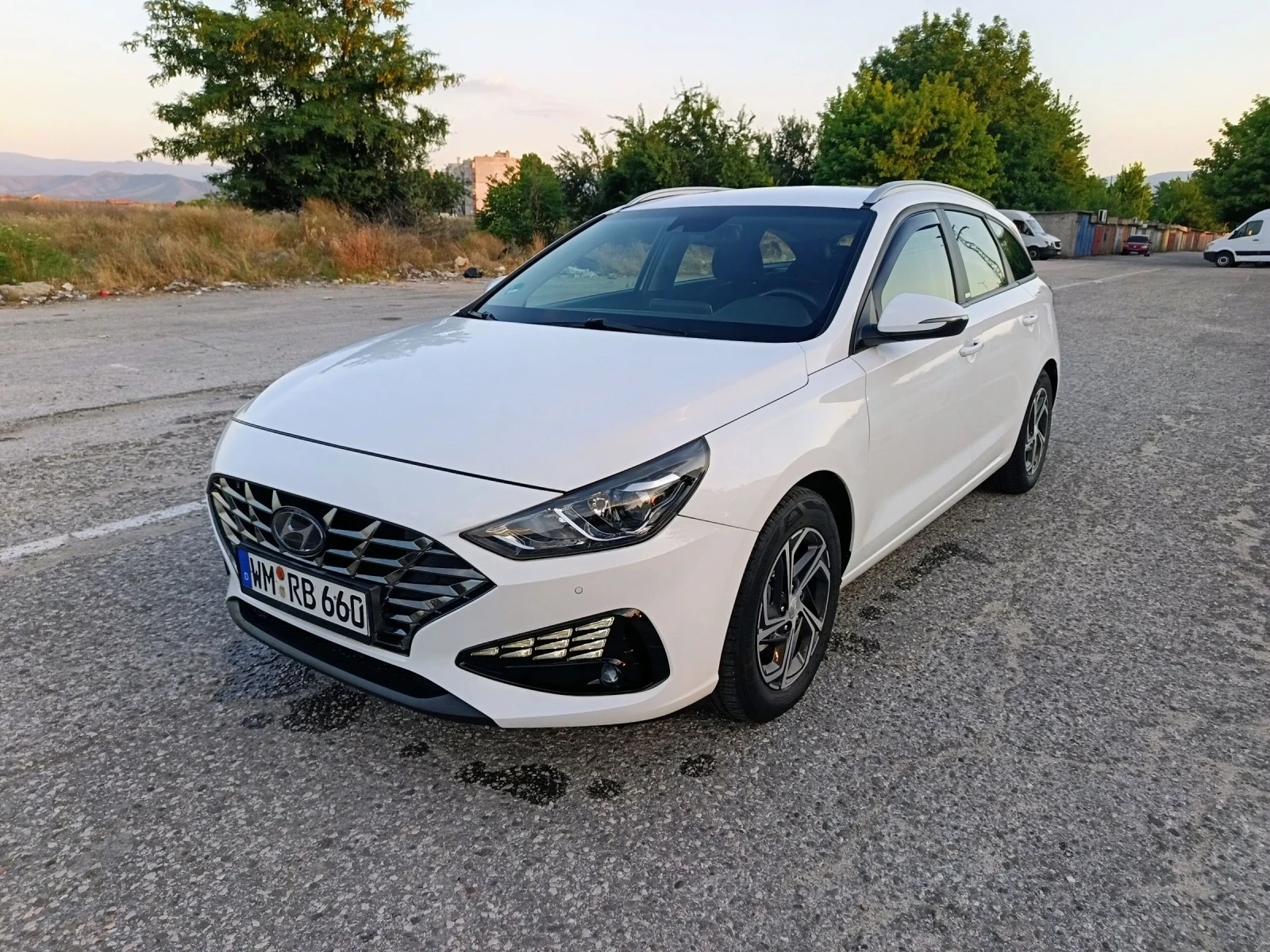 Hyundai I30 1.6. 116 кс. , снимка 2 - Автомобили и джипове - 55105675