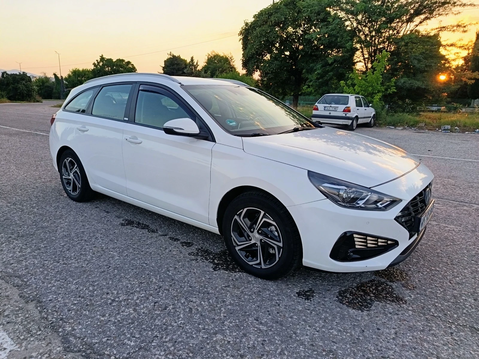 Hyundai I30 1.6. 116 кс. , снимка 5 - Автомобили и джипове - 55105675