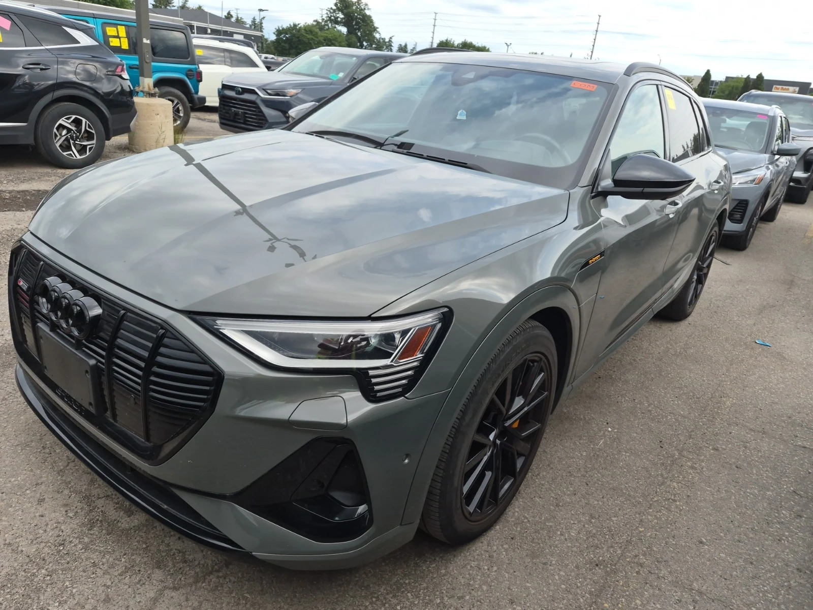 Audi E-Tron CHRONOS