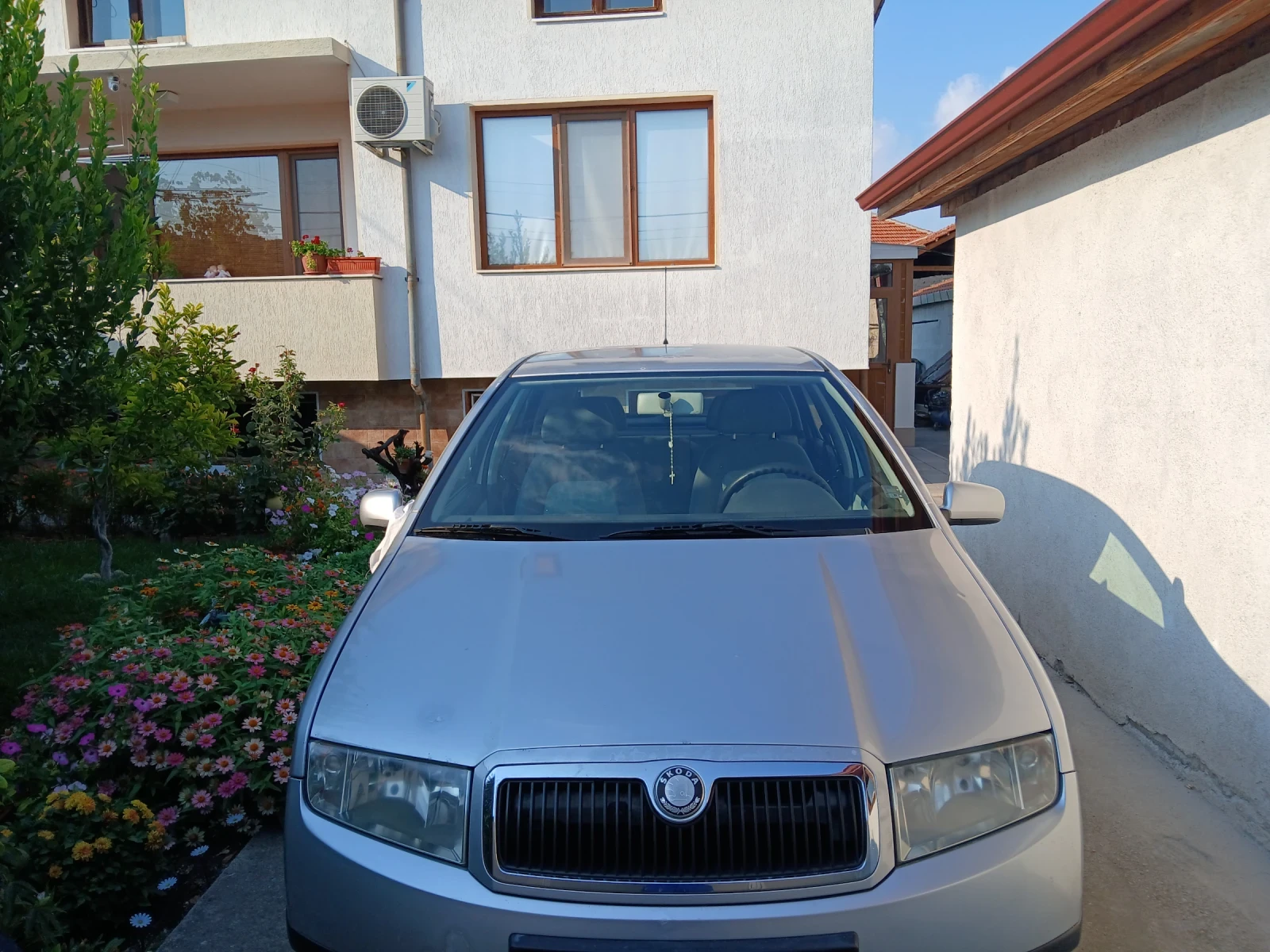 Skoda Fabia, снимка 8 - Автомобили и джипове - 55780575