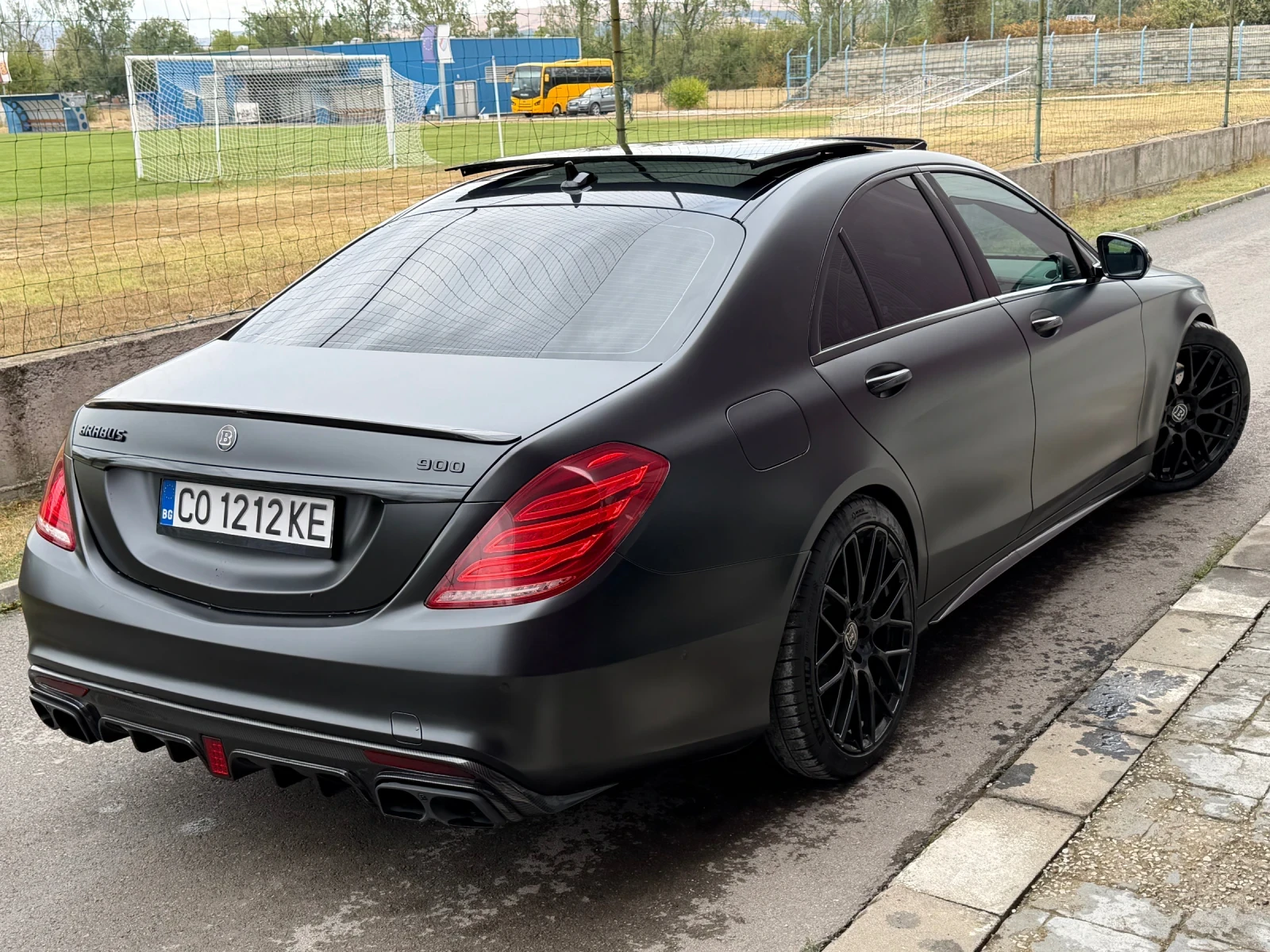 Mercedes-Benz S 350 BRABUS PACK/3D BURMESTER/ОБДУХВАНЕ/САМО НА ЗАДНО, снимка 4 - Автомобили и джипове - 56234666