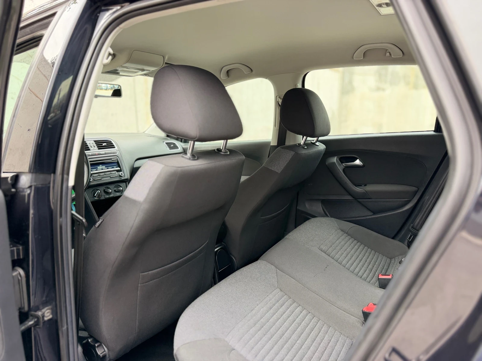 VW Polo 1.2TDi~75hp~R-LiNE | Mobile.bg � ����������� 16