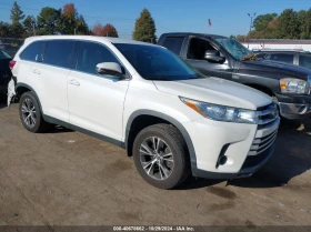 Toyota Highlander LE - [1] 