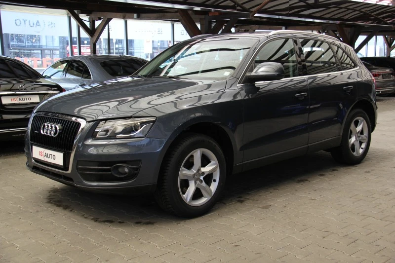 Audi Q5 Quattro/Navi/Xenon/, снимка 1 - Автомобили и джипове - 46023760