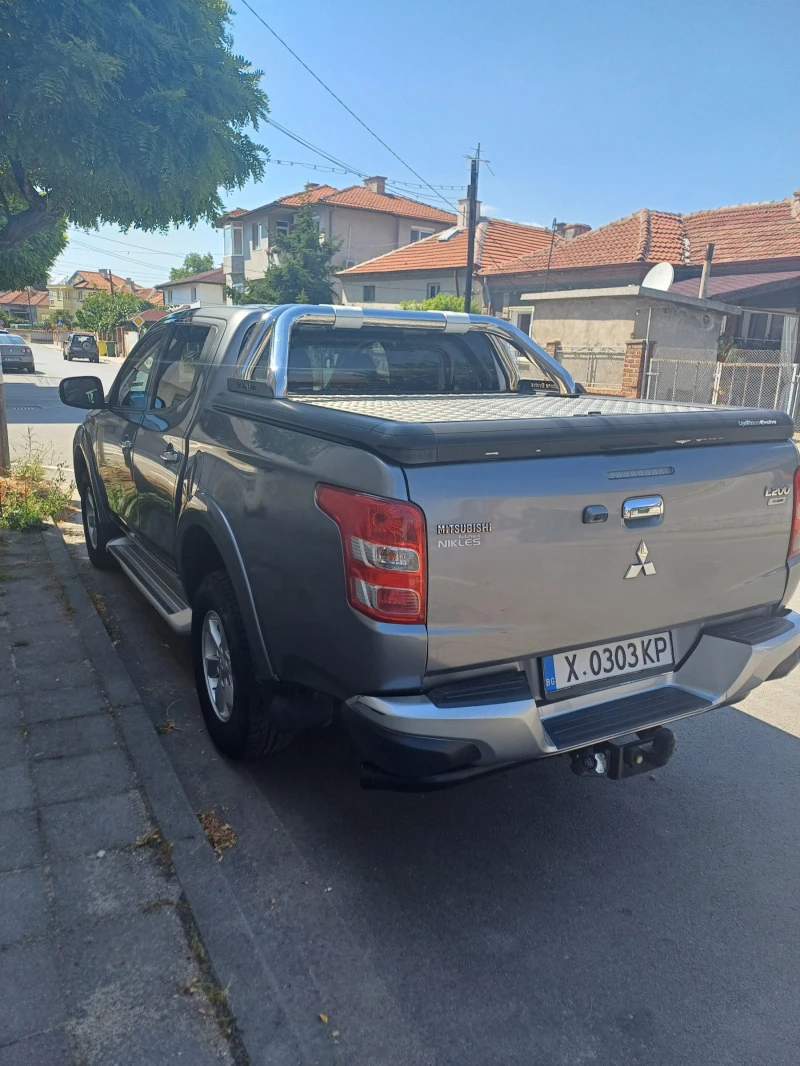 Mitsubishi L200 Пикап, снимка 12 - Автомобили и джипове - 46246163