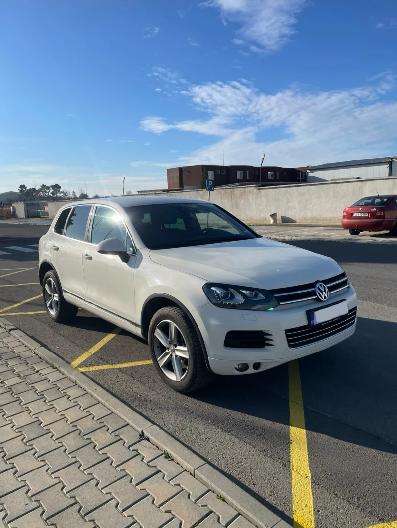 VW Touareg 4.2TDi V8 Full, снимка 3 - Автомобили и джипове - 48423460