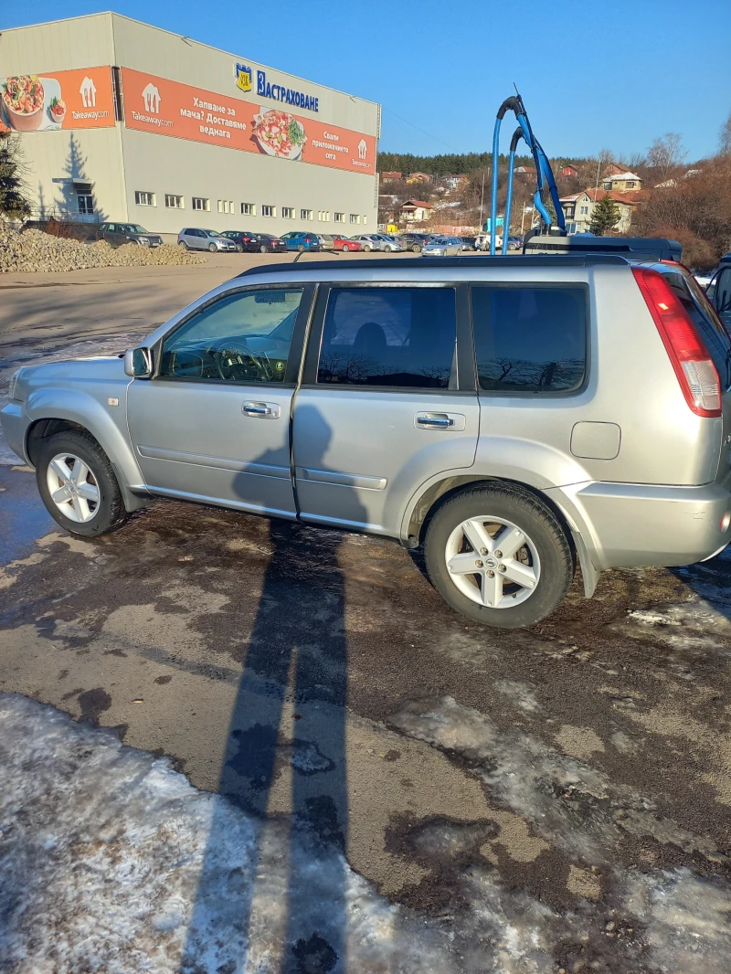 Nissan X-trail, снимка 4 - Автомобили и джипове - 49218167