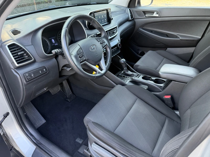Hyundai Tucson FACELIFT 4х4 NAVI , AUT.  ШВЕЙЦАРИЯ, снимка 6 - Автомобили и джипове - 50706253