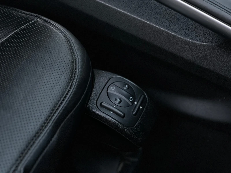 Mercedes-Benz GL 500 55 AMG, снимка 10 - Автомобили и джипове - 52123952