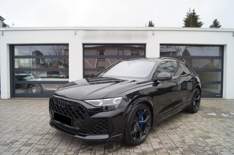 Audi RSQ8 PERFORMANCE/CERAMIC/DYNAMIC/CARBON/B&O/PANO/360/, снимка 3 - Автомобили и джипове - 52361446