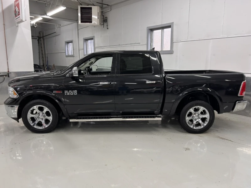 Dodge RAM 1500 Laramie Crew Cab* 4x4* ПОДГРЕВ* ОБДУХВАНЕ* ШИБИДАХ, снимка 4 - Автомобили и джипове - 52469965