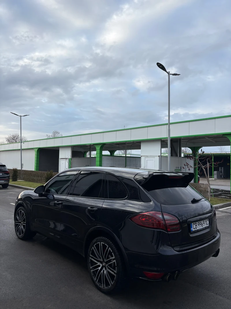 Porsche Cayenne, снимка 4 - Автомобили и джипове - 53123813