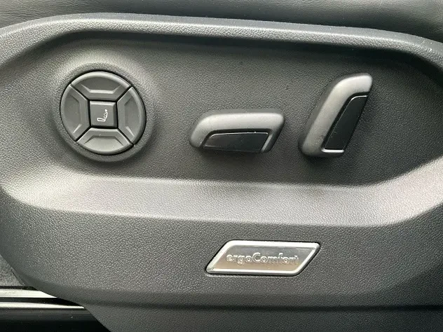 VW Touareg 3.0 TSIe 4Motion = R-Line = �������� | Mobile.bg � ����������� 6