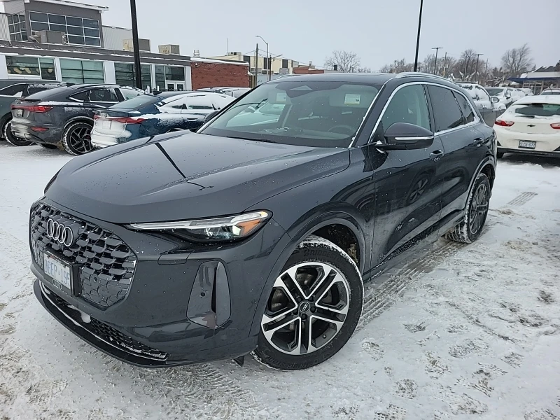 Audi Q5 2025 * ДИСТРОНИК / 360 / ПАНО / ПОДГРЕВИ / ОБДУХВ