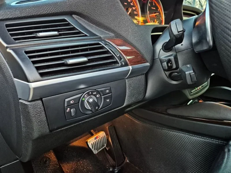BMW X6, снимка 14 - Автомобили и джипове - 55358174