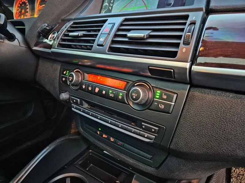BMW X6 3.0D, снимка 15 - Автомобили и джипове - 55454437