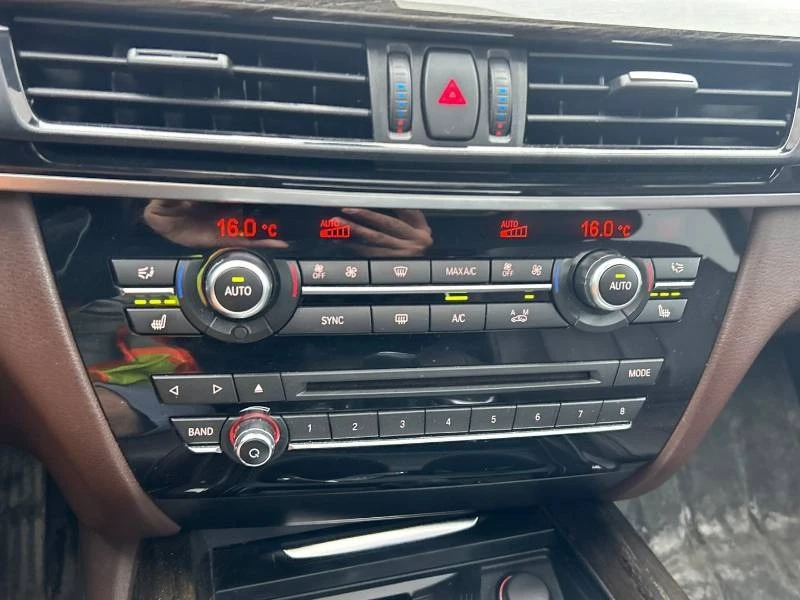 BMW X5 * xDrive35i * ДИГИТАЛНО * 2 КЛЮЧА * PANO, снимка 13 - Автомобили и джипове - 55920874