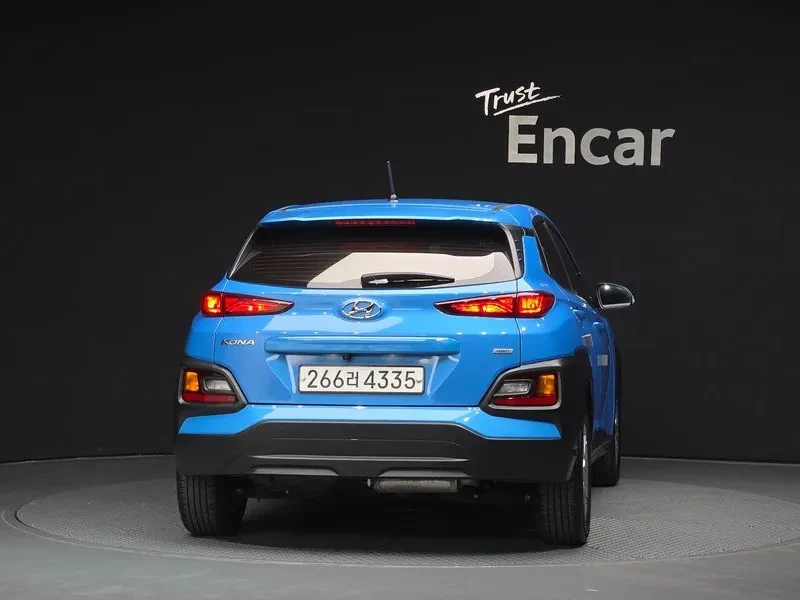 Hyundai Kona 1.6D - САМО 30% АВАНС, снимка 4 - Автомобили и джипове - 56028486