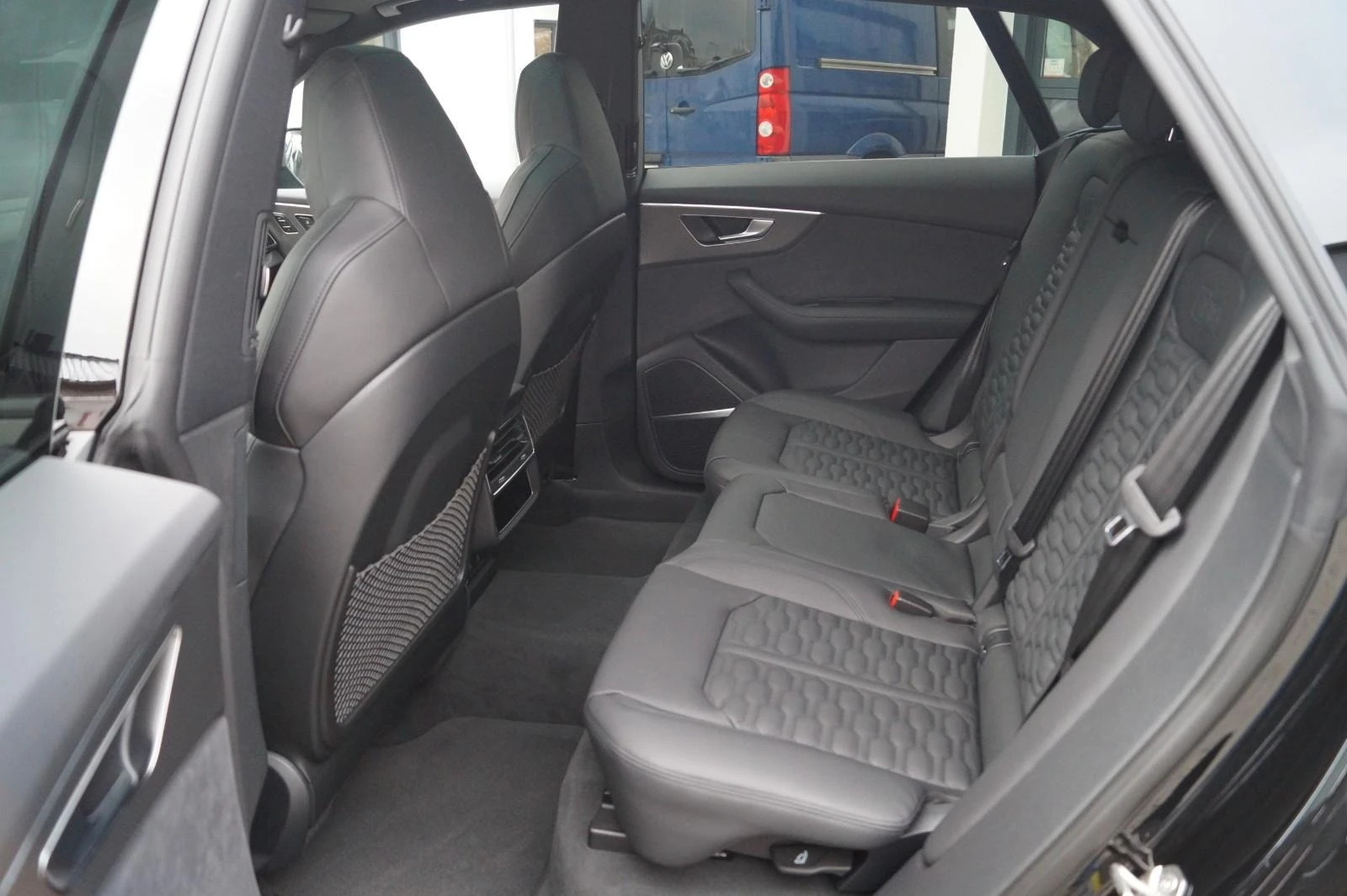 Audi RSQ8 PERFORMANCE/CERAMIC/DYNAMIC/CARBON/B&O/PANO/360/ | Mobile.bg   15