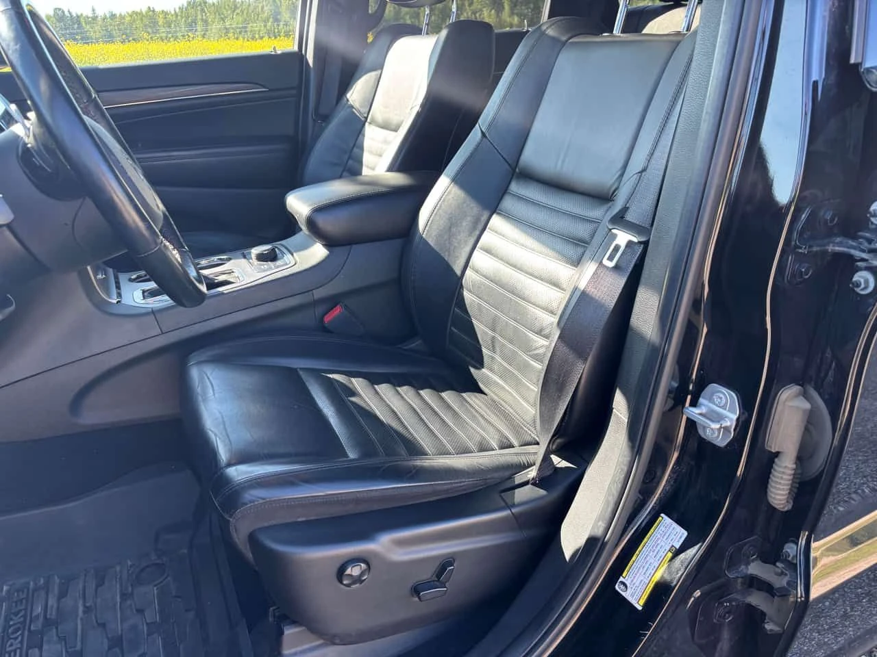 Jeep Grand cherokee * Limited X * ALPINE* ПОДГРЕВ* KEYLESS*  - изображение 4