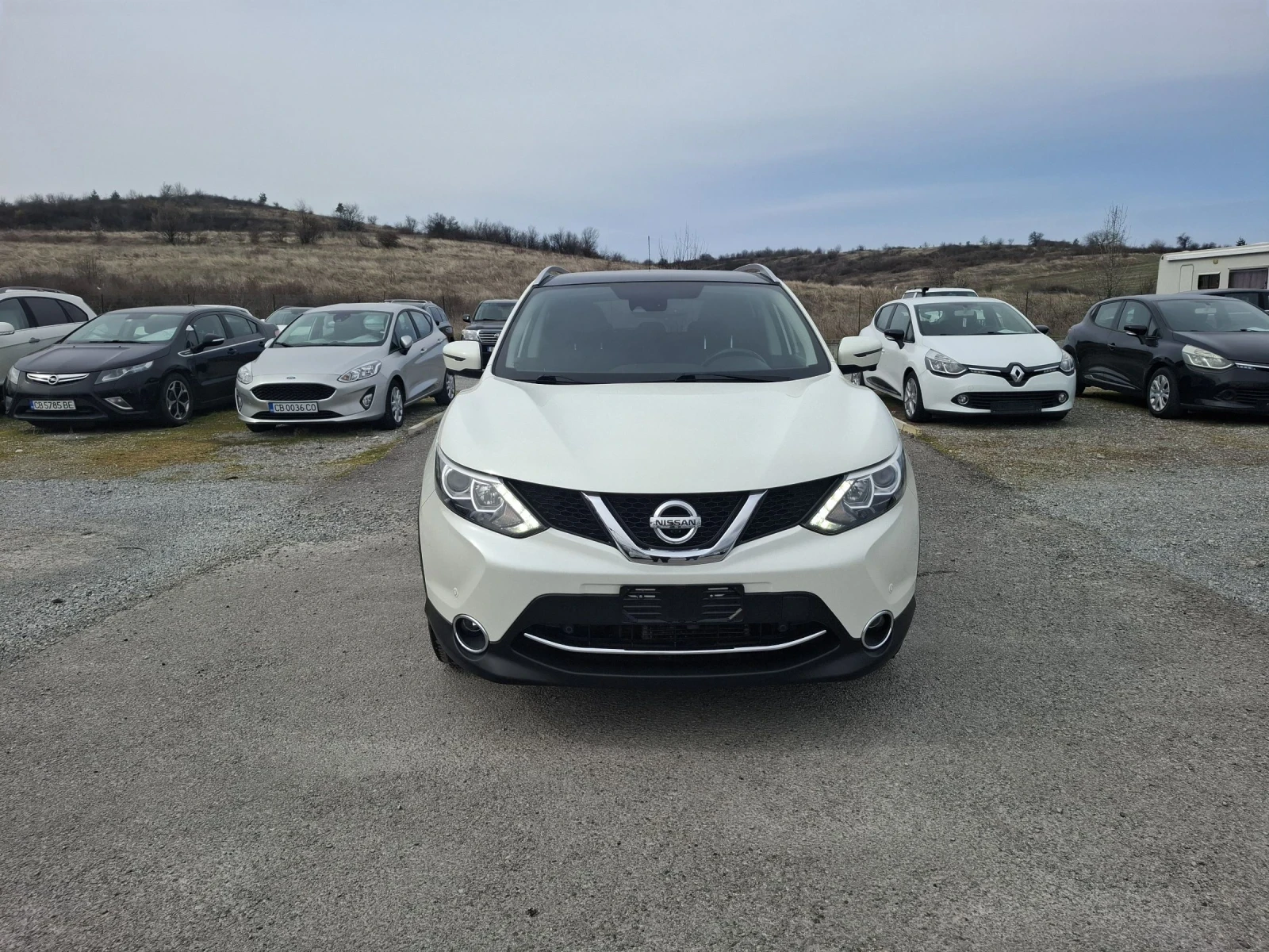 Nissan Qashqai 1, 6 DCI-TEKNA-PANORAMA-KAMERA 360-Euro 6B-KEYLESS