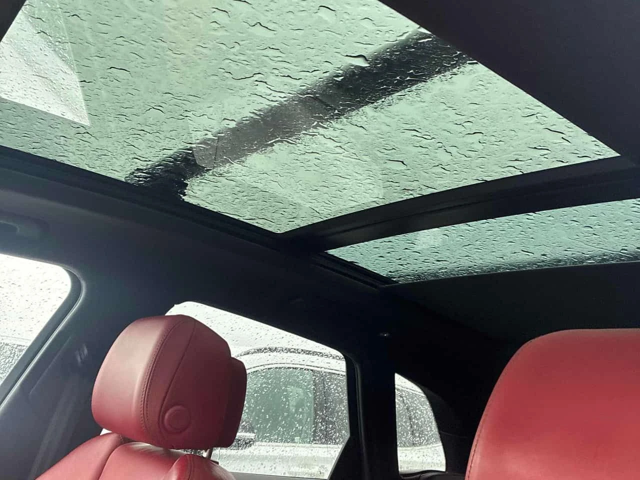 Audi SQ5 * Progressiv * MATRIX* DISTRONIC* B&O* + ГУМИ С ДЖ, снимка 17 - Автомобили и джипове - 54198022