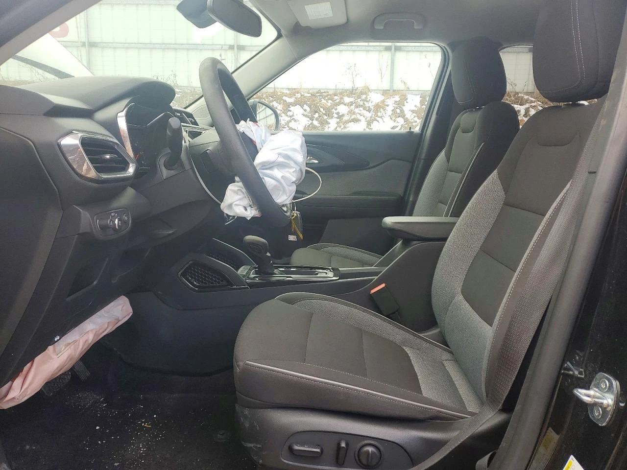 Chevrolet Trailblazer 1.3l Lt, снимка 7 - Автомобили и джипове - 54488599