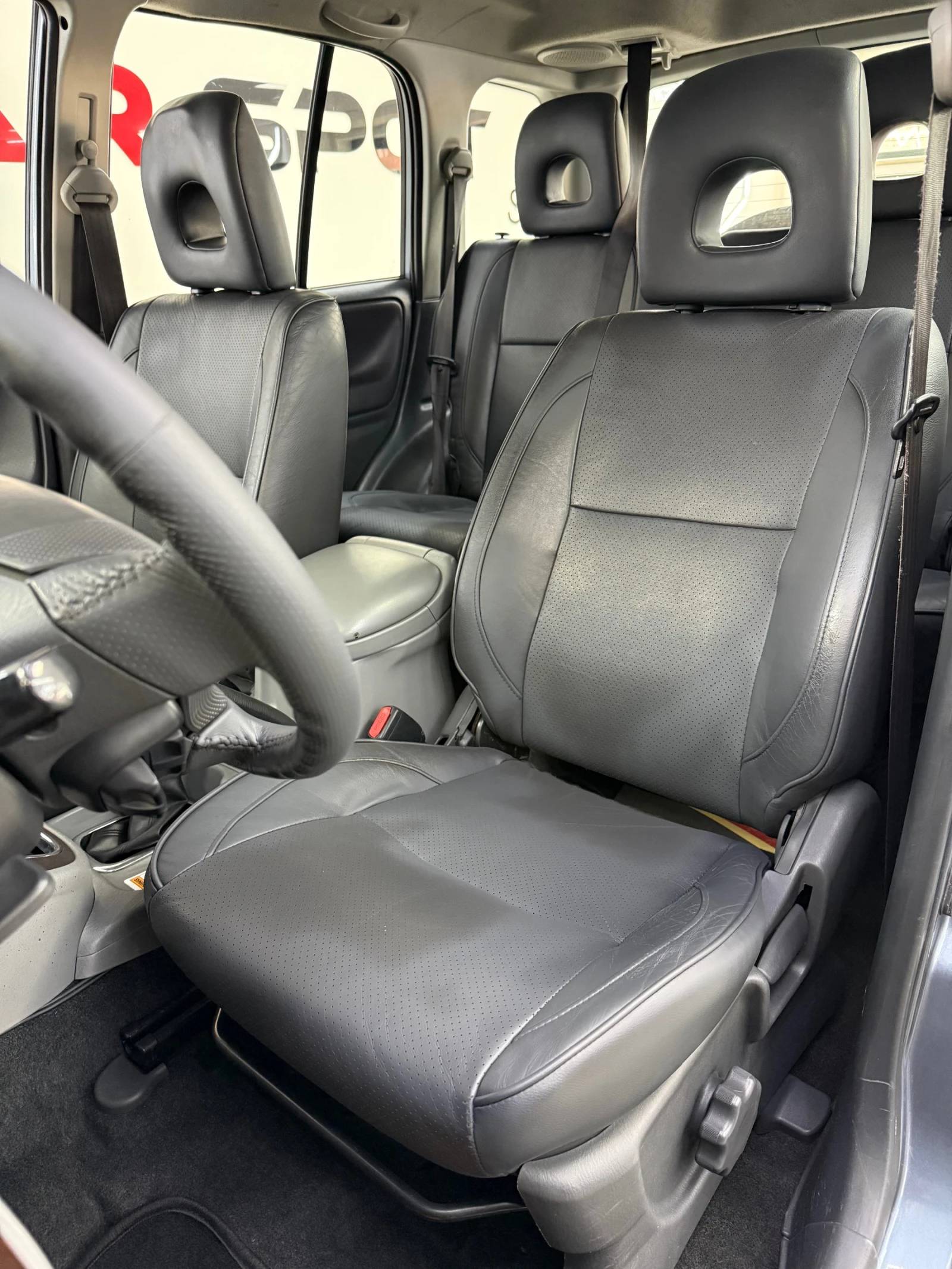 Suzuki Grand vitara 2.0i 128к.с. FACELIFT , снимка 6 - Автомобили и джипове - 55234369