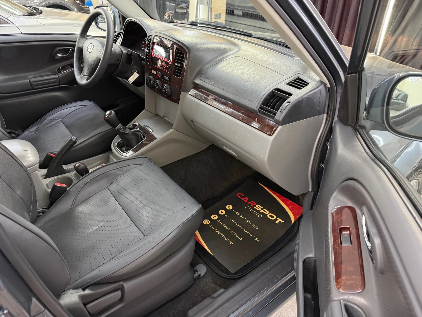 Suzuki Grand vitara 2.0i 128к.с. FACELIFT , снимка 8 - Автомобили и джипове - 55234369