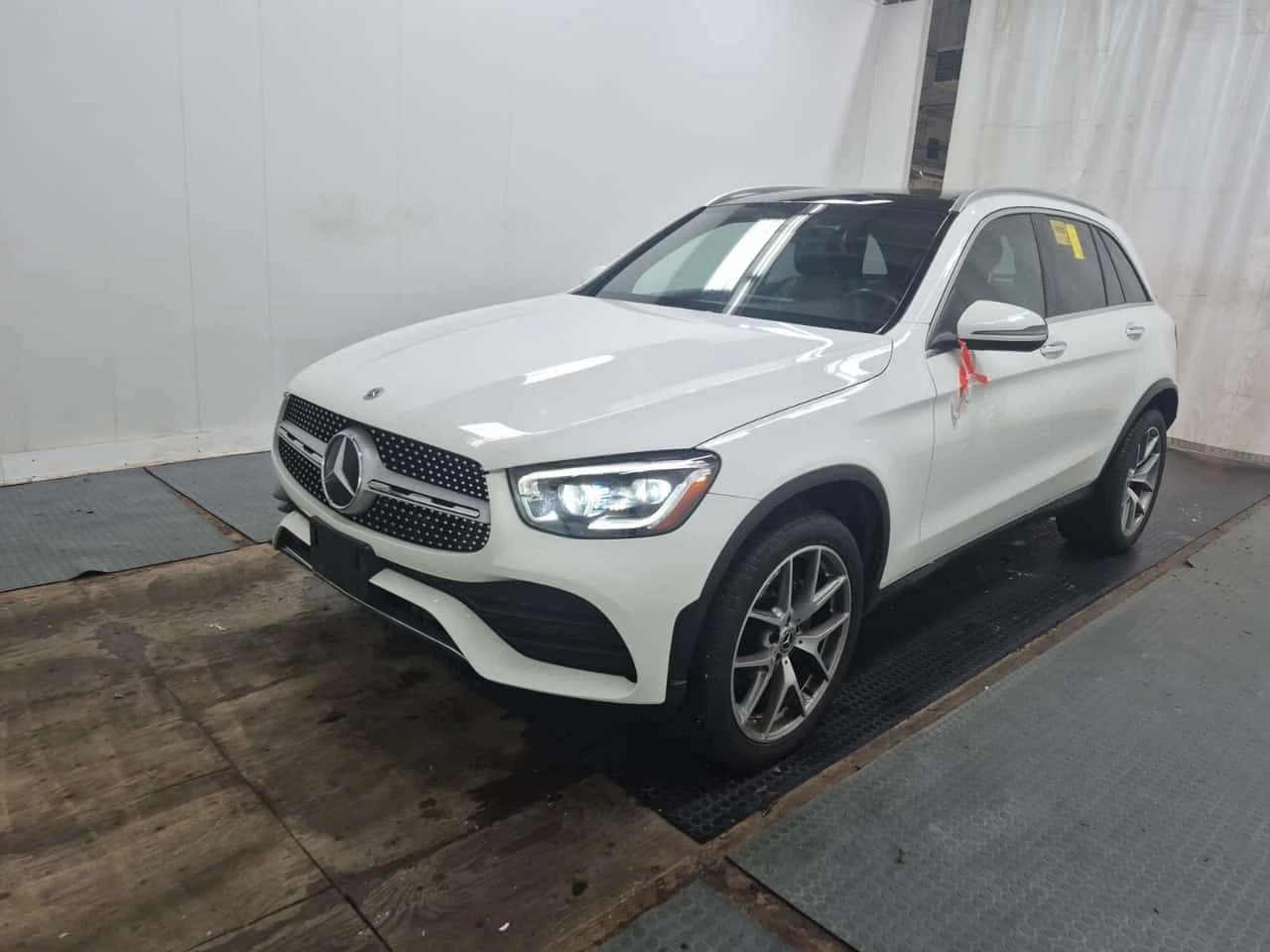 Mercedes-Benz GLC 300 * CARFAX * FULL DIGITAL * ПАНОРАМА * 2 КЛЮЧА * 